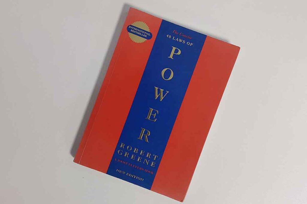 48-Laws-of-Power-by-Robert-Greene